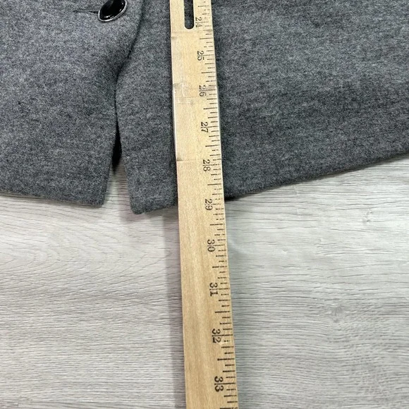 VINTAGE Geiger Skirt Suit Womens 38 Gray Wool Embroidered Floral 2 Piece Austria - Picture 9 of 16